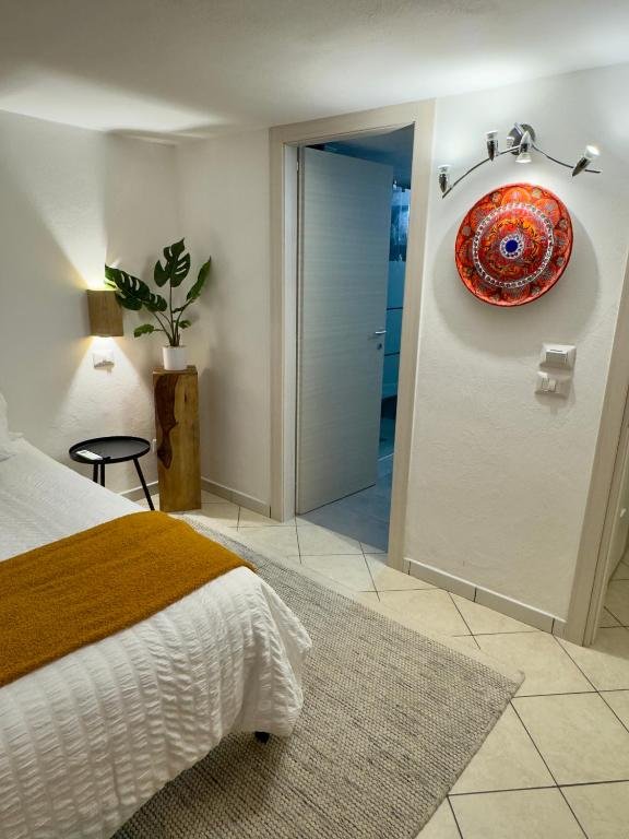 Master bedroom detail