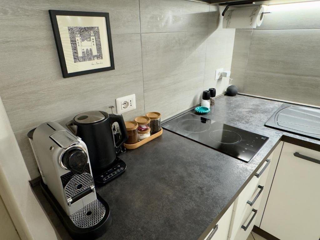 Kitchen counter